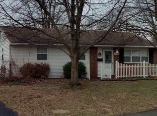 1687 Dundee Pl, Columbus, OH