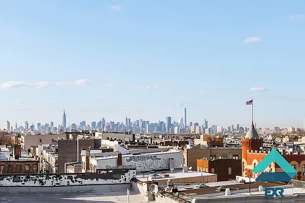 Rented by EXR | media 66