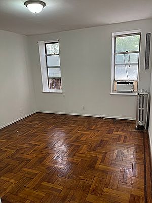 4th image of 2100 Beekman Pl #1D