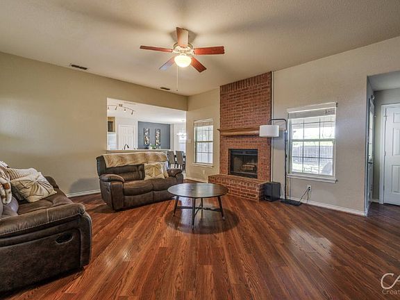 4th image of 4009 Georgetown Dr