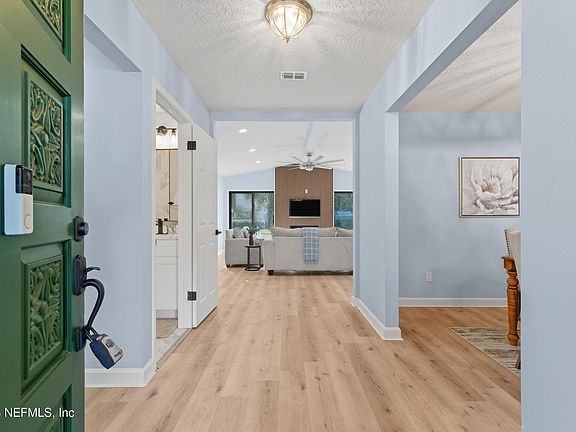 5th image of 11766 LORETTO WOODS Court