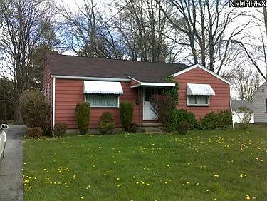 1875 S Schenley Ave photo 1