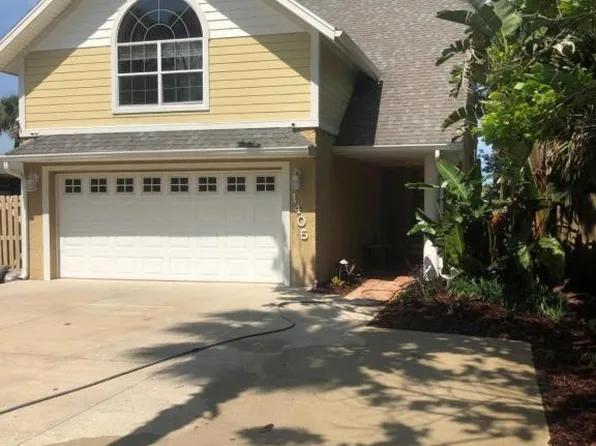 1405 S Riverside Dr, Titusville, FL 32780