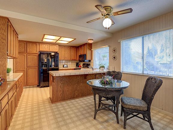 5th image of 1453 Long Creek Way