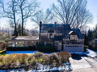 20 Clovelly Rd, Pittsburgh, PA 15202