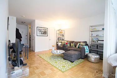 Rented by City Connections Realty