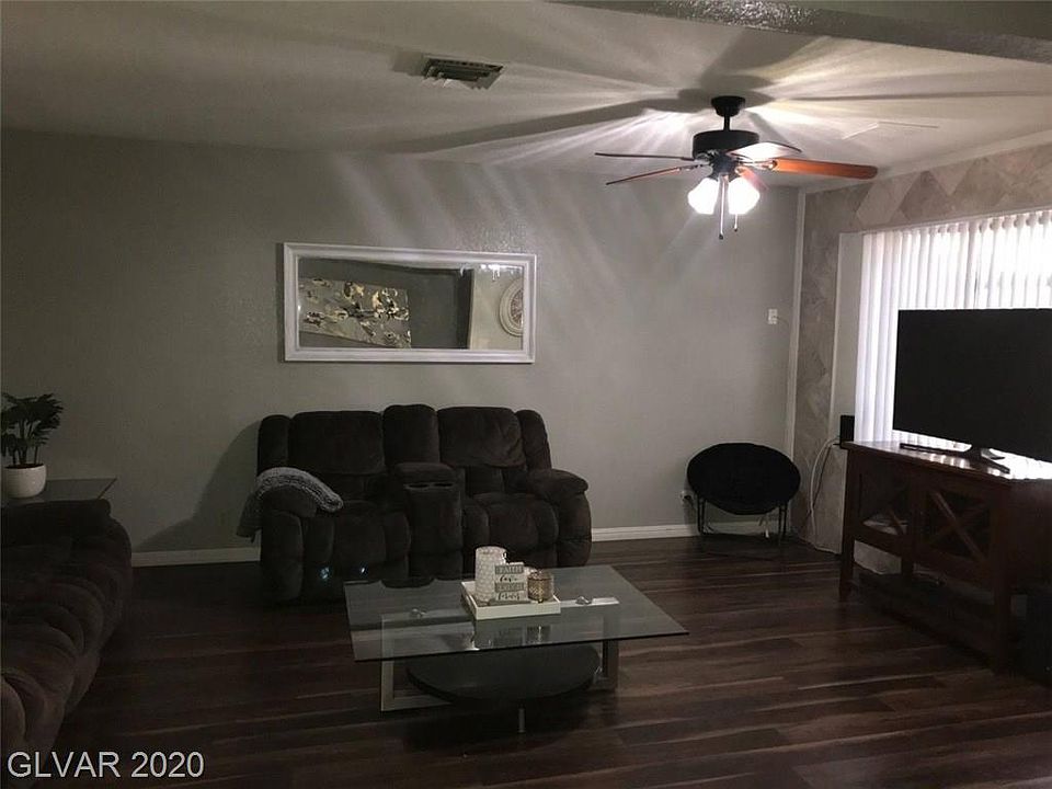 1st image of 704 Langtry Dr
