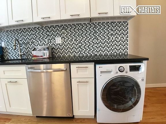 5th image of 723 E 5th St APT 5B