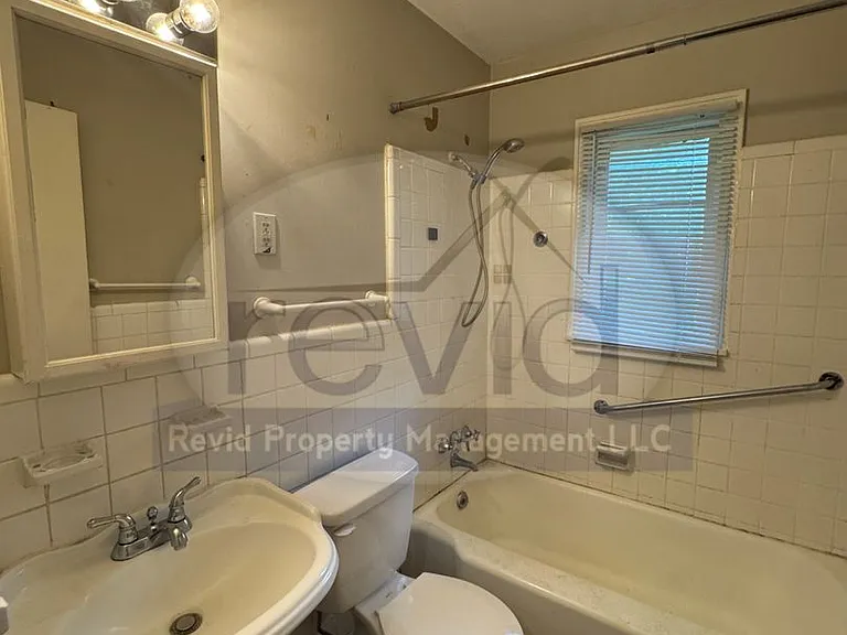 1356 Mount Moriah Rd — Photo 10