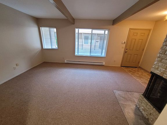 4th image of 1531 1547 Mill St SE #1545