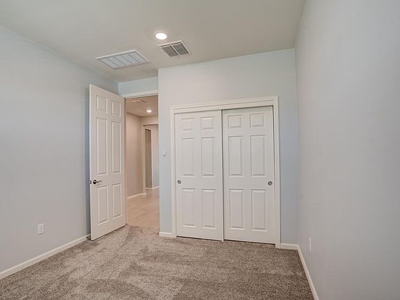 5th image of 3427 W Scenic Park Dr