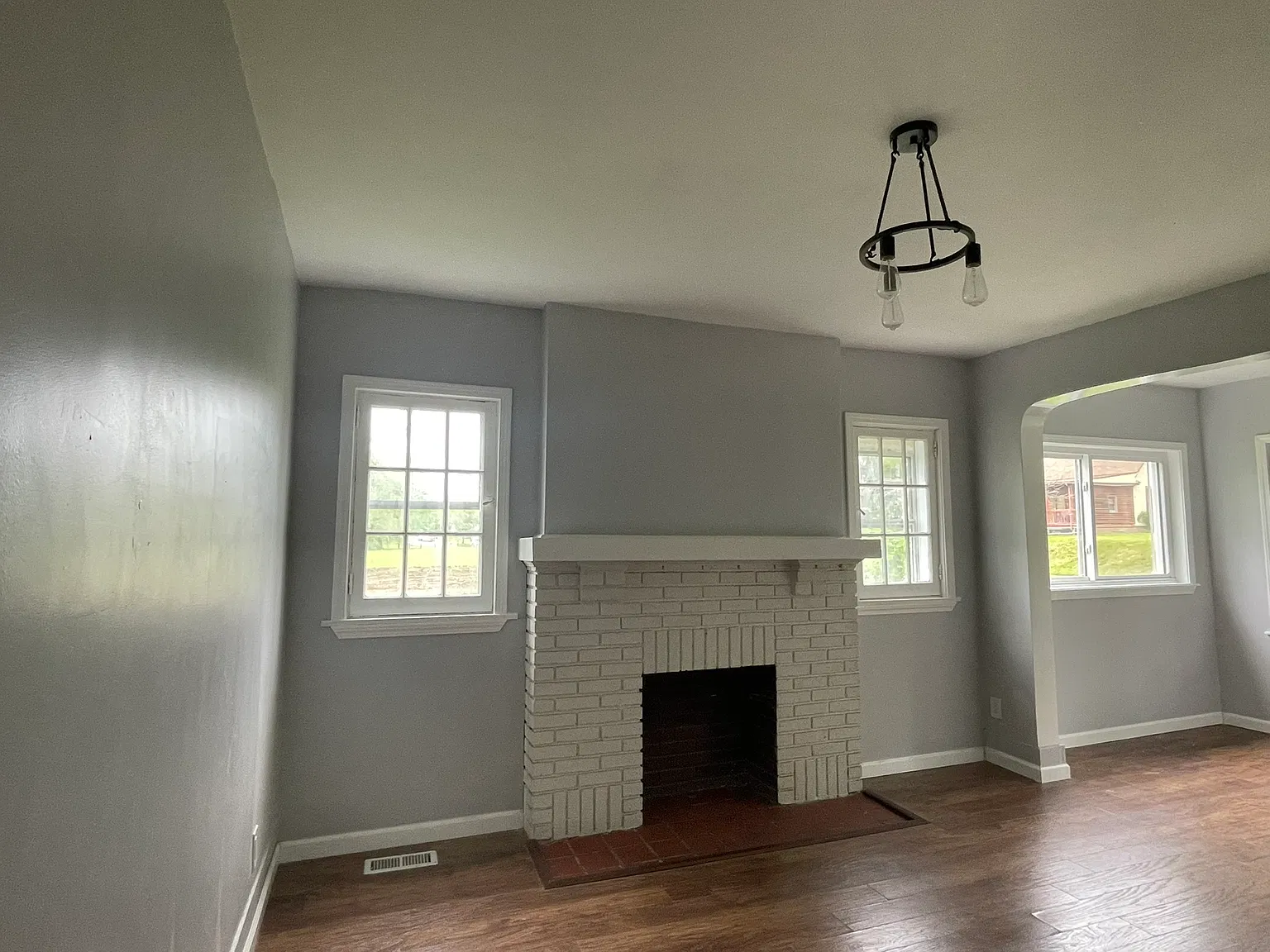 2 bed, $950 — Photo 2