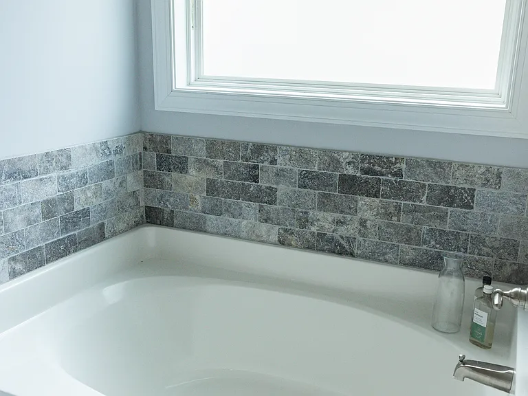 906 Adirondac Way — Photo 11