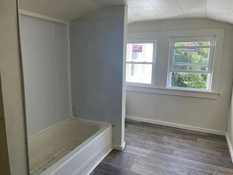 11 Hazel St #2 — Photo 7