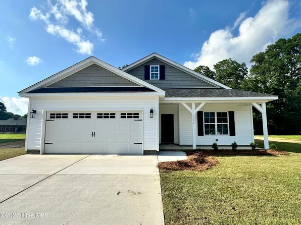 3272 School View Drive, Farmville, NC 27828