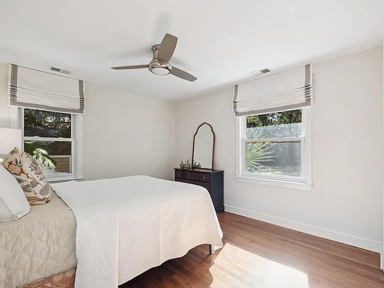 933 S Shem Dr — Photo 37