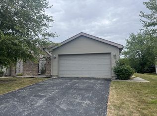 1247 W 95th Pl, Crown Point, IN 46307