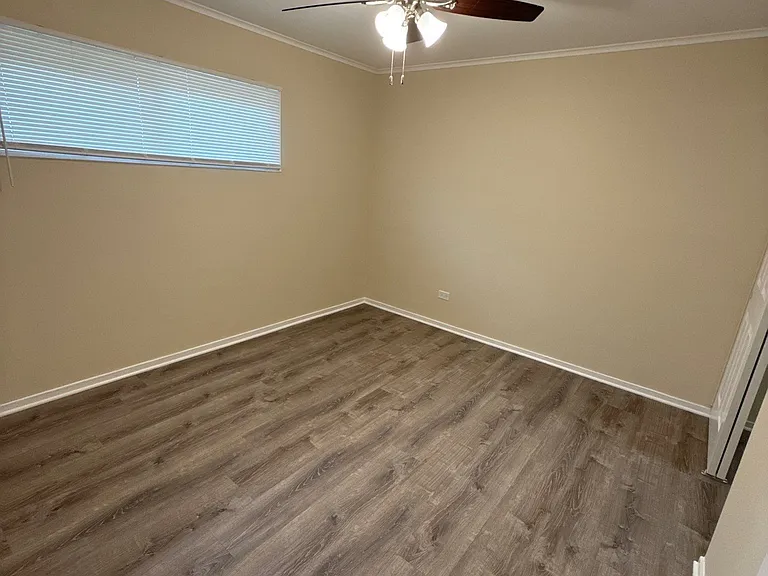 16435 Saint Louis Ave — Photo 16