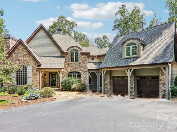 361 Mills River Way, Horse Shoe, NC 28742