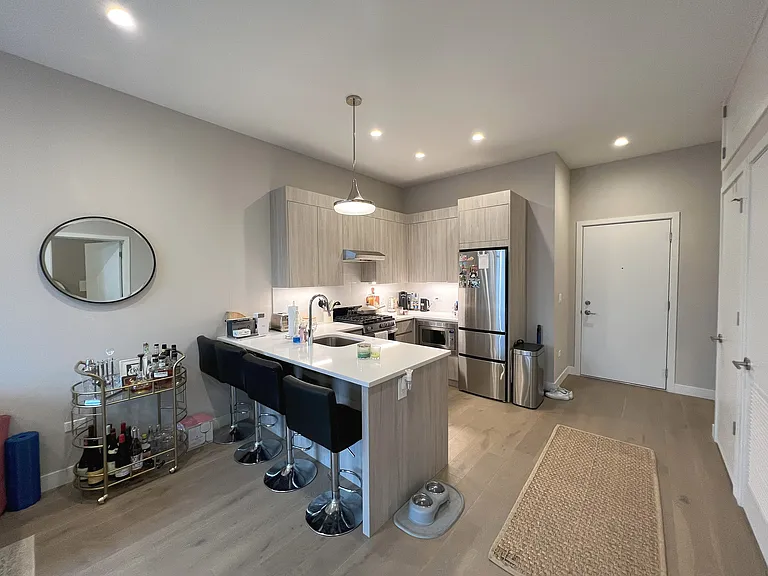 3757 N Sheffield Ave #270-J — Photo 3