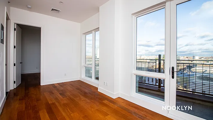 Rented by Nooklyn NYC LLC | media 28