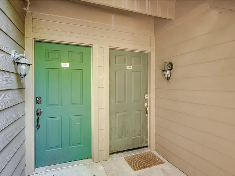 3627 Manchaca Rd #108 — Photo 19