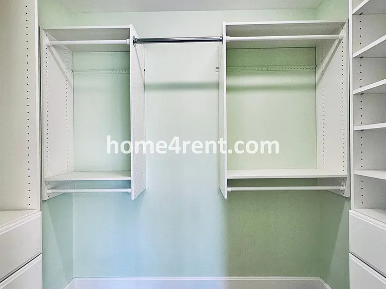 4741 Holly St — Photo 33