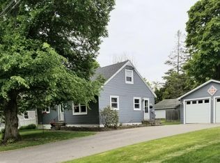 18 Dartmouth St, Bangor, ME 04401