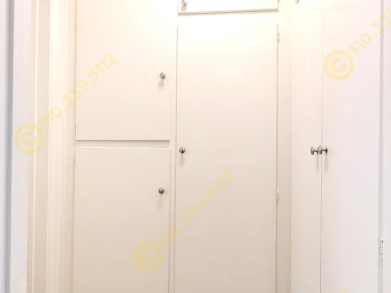 3743 Clarington Ave #1 — Photo 13