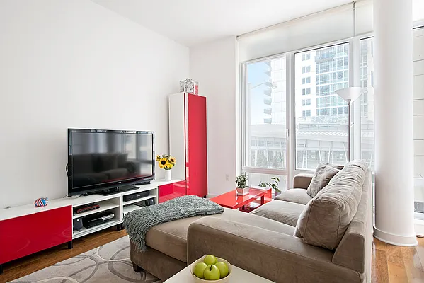 Rented by Compass | media 1