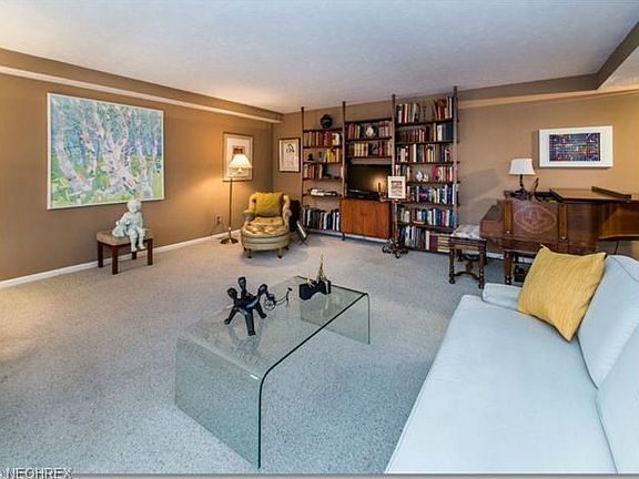 5th image of 13800 Shaker Blvd APT 504