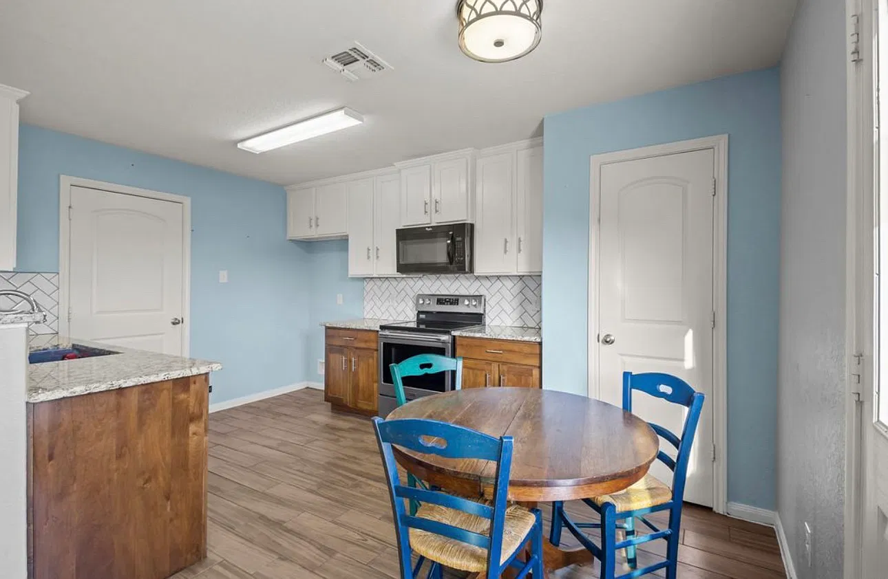 7323 Turnbow — Photo 3