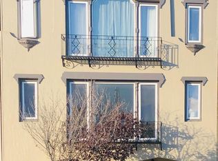 1756 Bay St, San Francisco, CA 94123