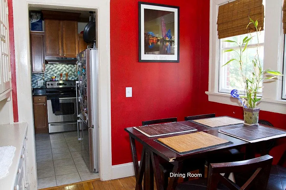 2 bed, 1200 sqft, $2,300 — Photo 2