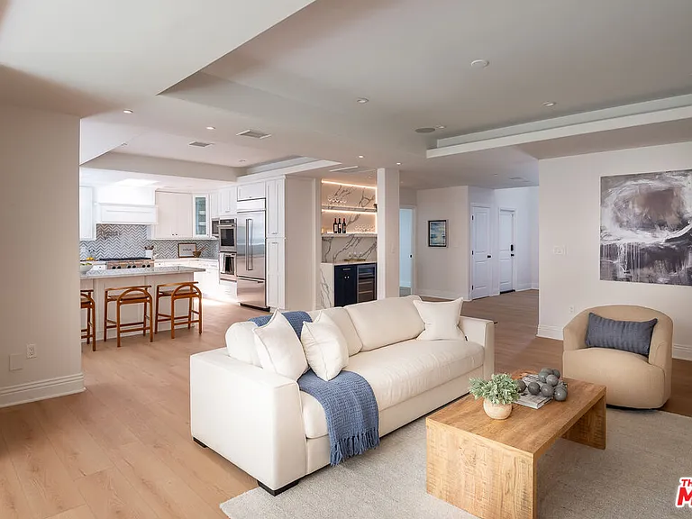 4708 Aqueduct Ave — Photo 13