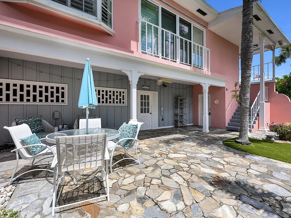 475 Tequesta Dr #16