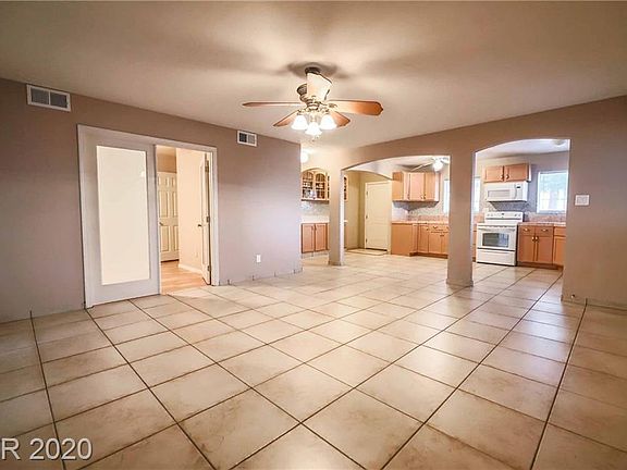 4th image of 4805 Churchill Ave
