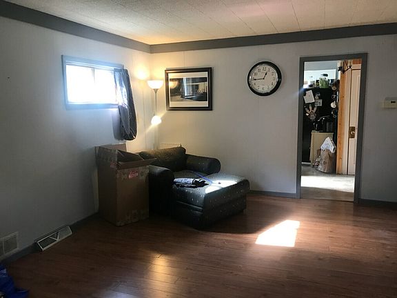 4th image of 1147 Jessamine Ave E