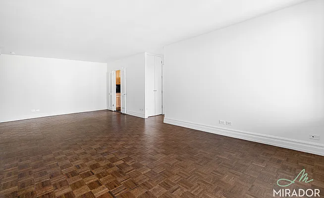 Rented by Mirador Real Estate | media 12