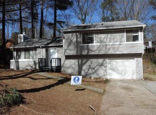 1435 Diplomat Dr, Riverdale, GA 30296