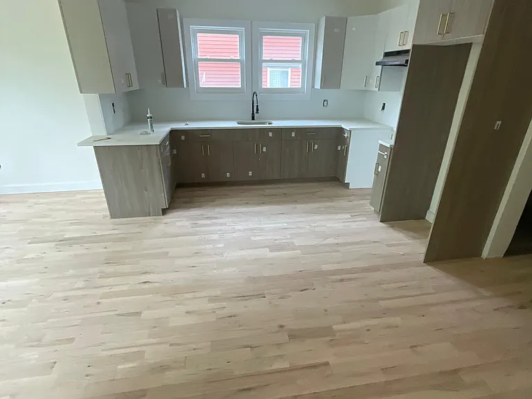 207 Hansbury Ave #2A — Photo 1