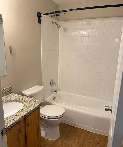 671 Southwell Ln — Photo 15