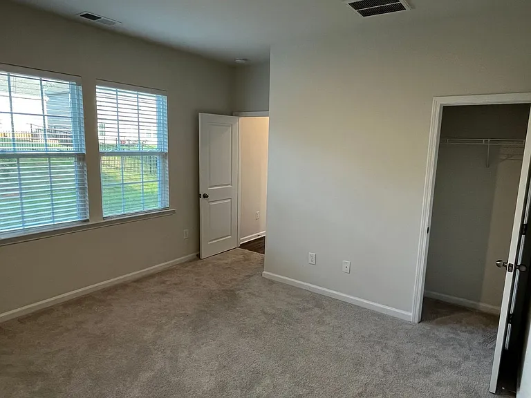 1037 Bunker Hill Rd — Photo 10