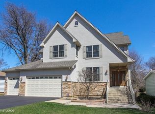 411 S Hart St, Palatine, IL 60067