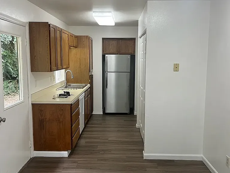 1179 NE Nittney Ln — Photo 7