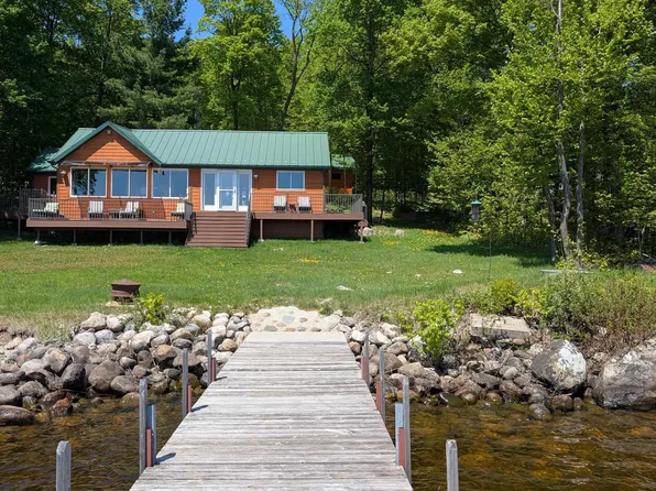2426 Birch Point Rd, Tower, MN 55790
