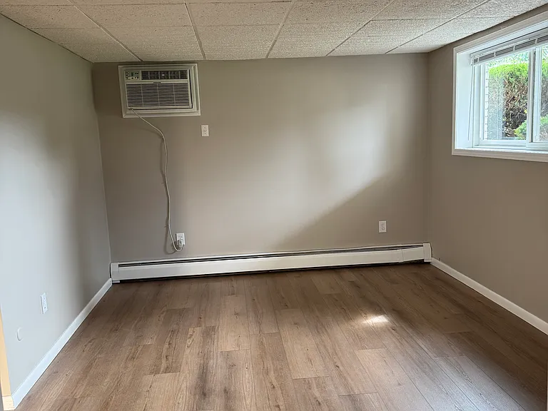 59 Mead St #2 — Photo 37