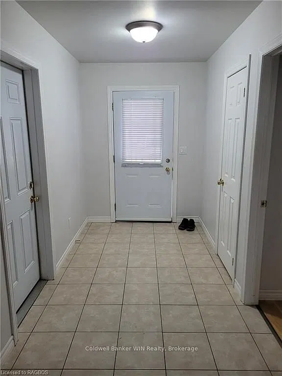 2 bed, $2,100 — Photo 2