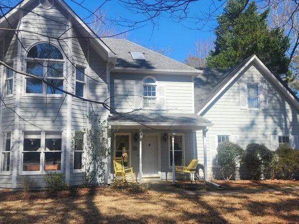 300 Legacy Ln, Peachtree City, GA 30269