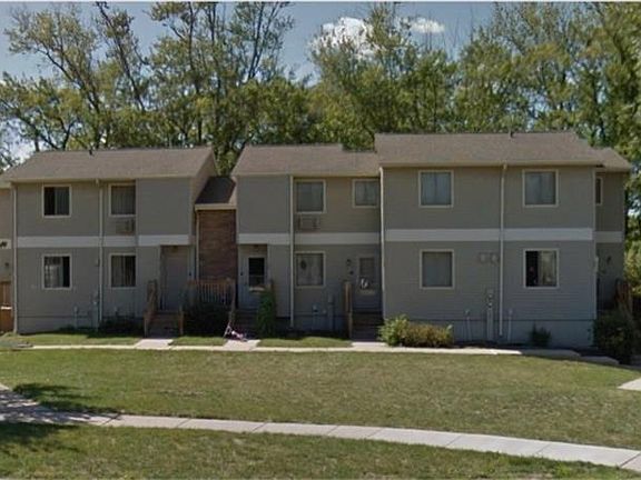 5th image of 10 Clayton Ct